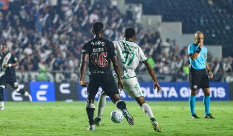Vasco leva gol no fim e empata com Chapecoense pelo Brasileiro