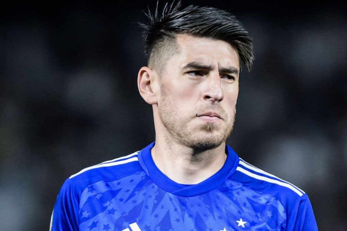 Lucas Villalba em ação pelo Cruzeiro (foto: Gustavo Aleixo/Cruzeiro)