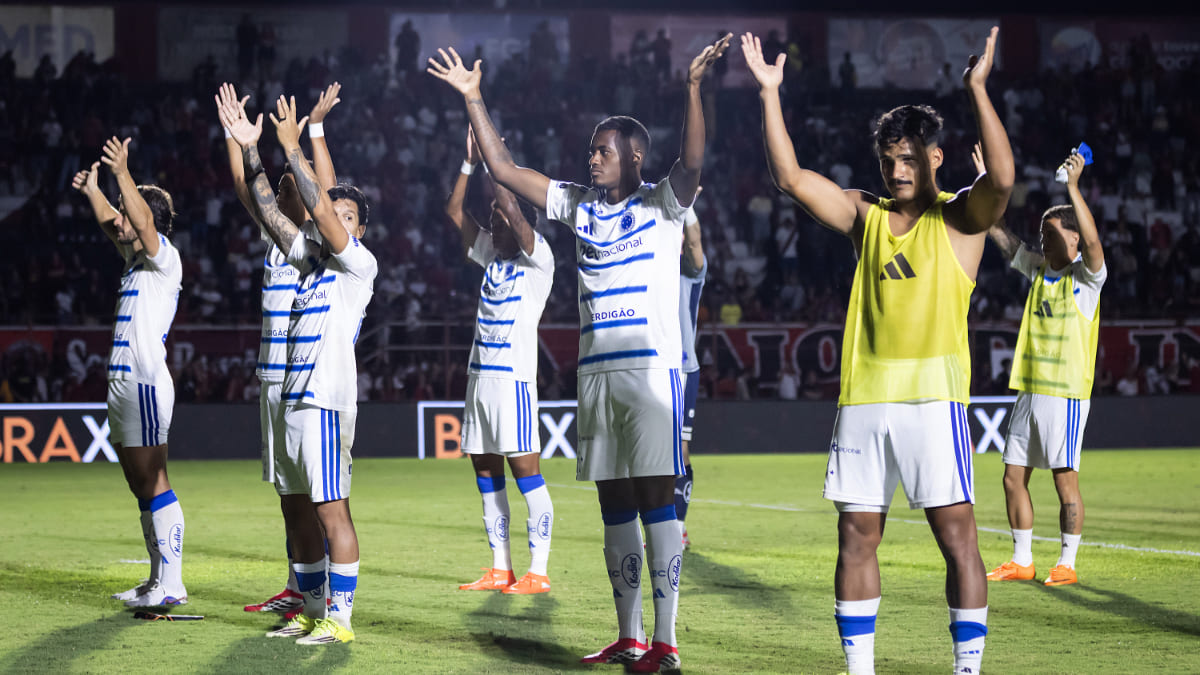 Cruzeiro derrotou Pouso Alegre por 2 a 1 na ida da semifinal do Mineiro (foto: Gustavo Aleixo/Cruzeiro)