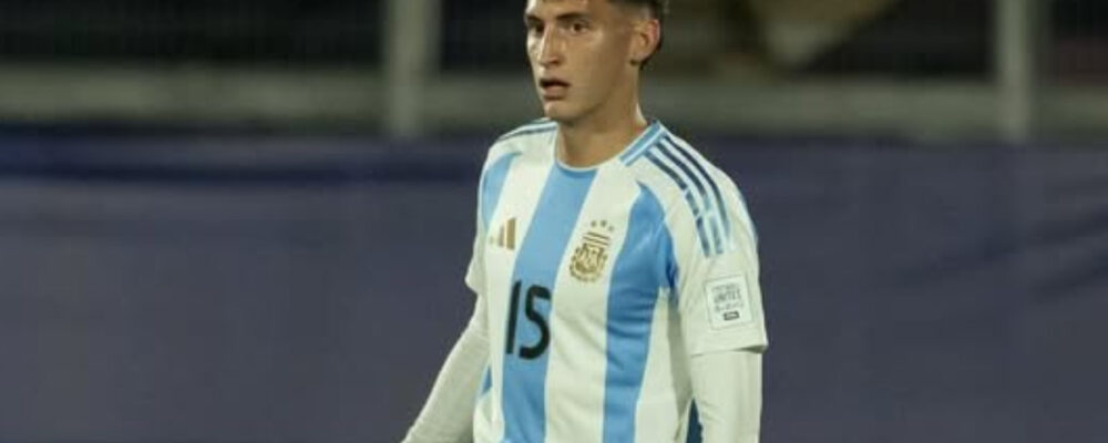 Volante argentino viaja para BH para assinar com Atlético