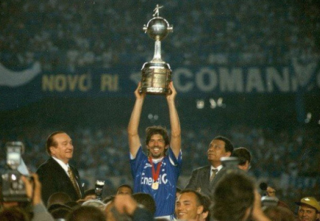 Cruzeiro campeão da Libertadores de 1997 - (foto: Divulgação/Cruzeiro)