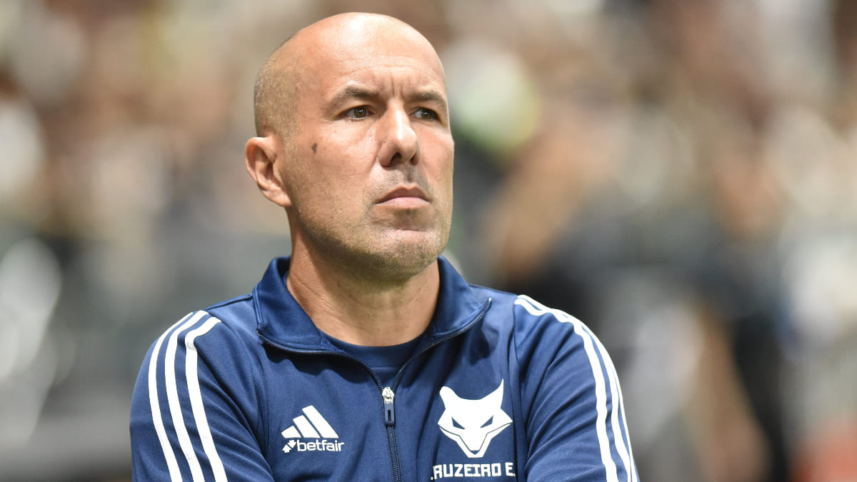 Leonardo Jardim treinou o Cruzeiro entre fevereiro e dezembro de 2025 - (foto: Ramon Lisboa/EM/D.A Press)