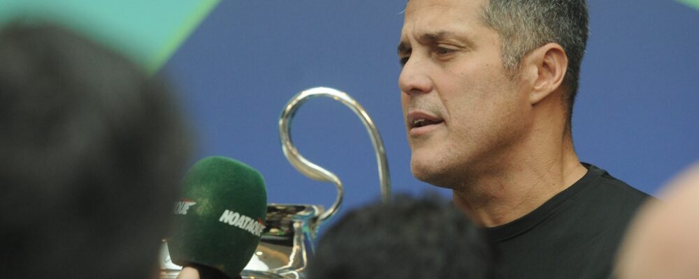 A mensagem de apoio de Júlio César ao goleiro Cássio, do Cruzeiro