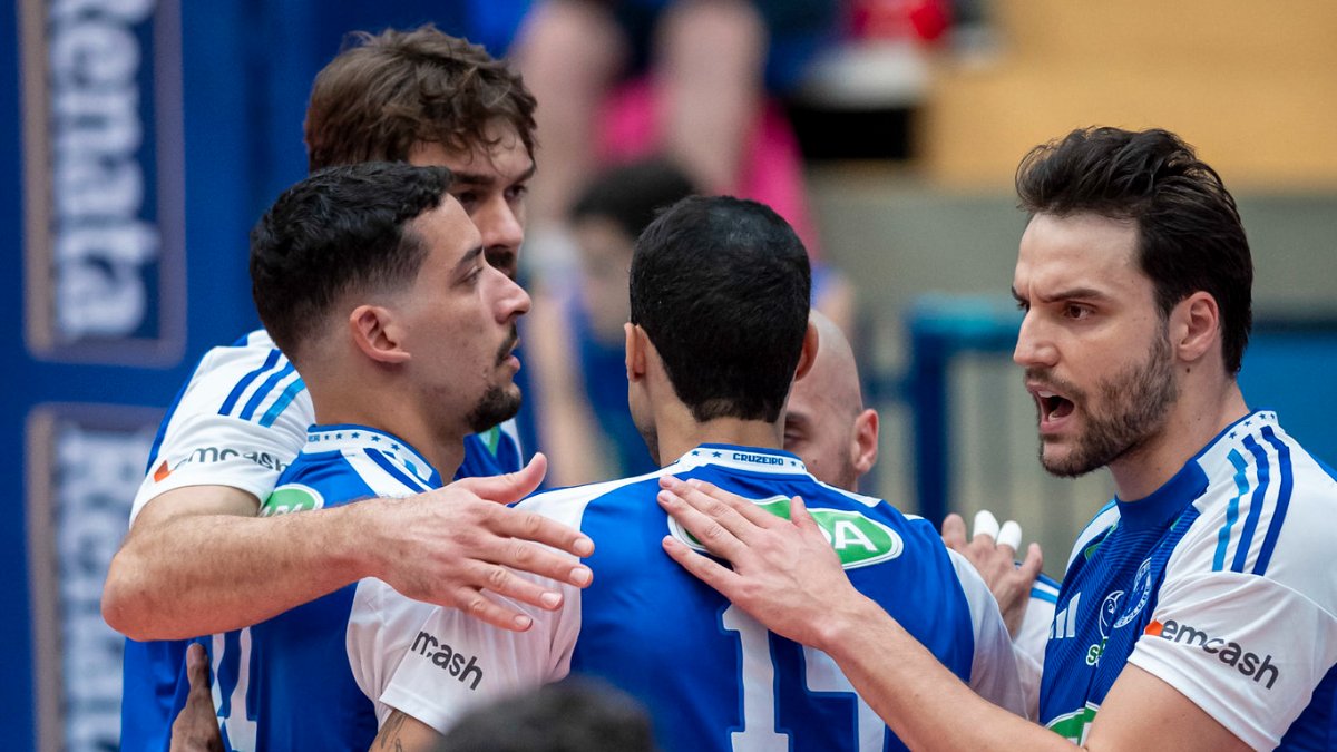 Time do Cruzeiro em jogo do Sul-Americano de Clubes de Vôlei (foto: Agência i7/ Cruzeiro)
