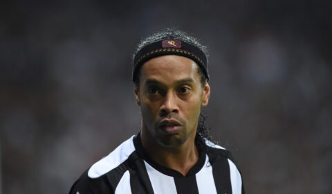 Atlético celebra aniversário de Ronaldinho Gaúcho: ‘Um dos nossos’