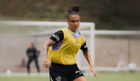 Atlético explica processo de recuperação de lateral lesionada