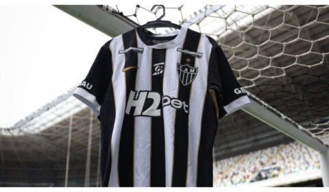 Atlético leiloa camisa autografada para ajudar vítimas de enchentes na Zona da Mata