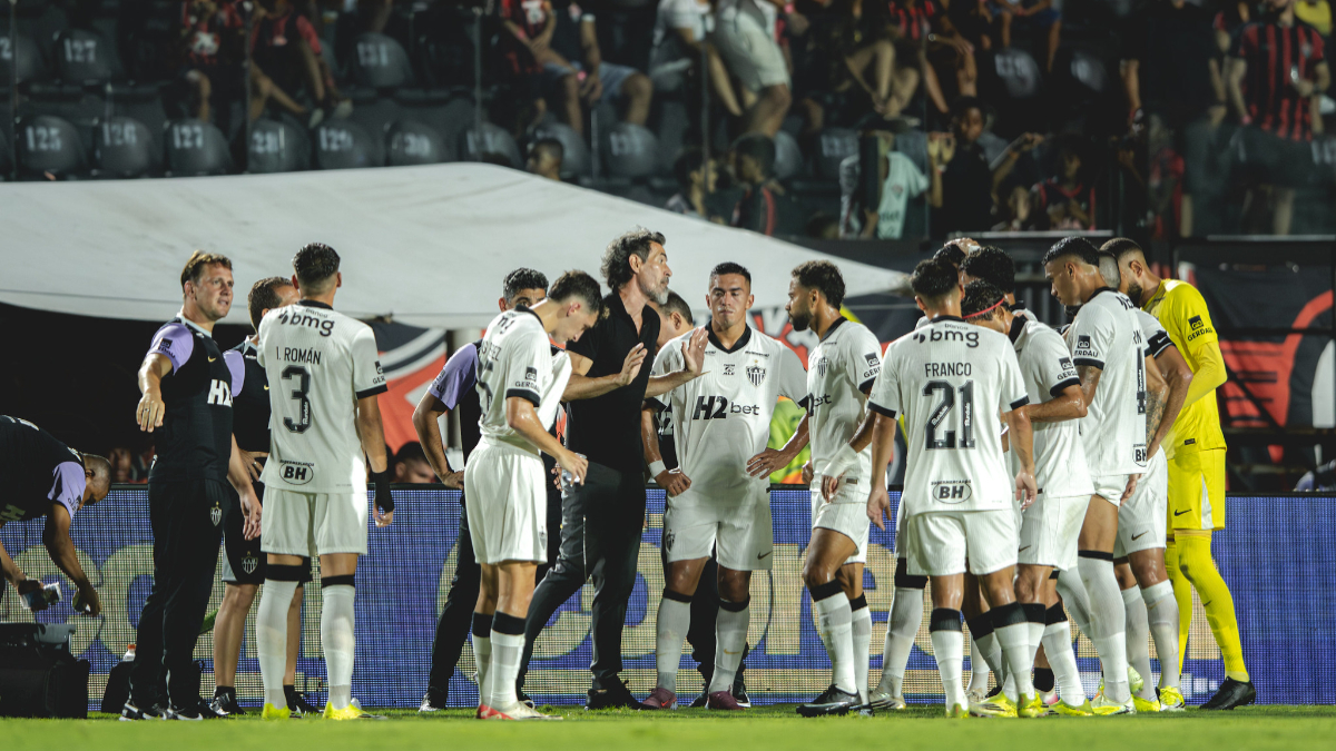 Atlético perde titular para o duelo com São Paulo no Brasileiro