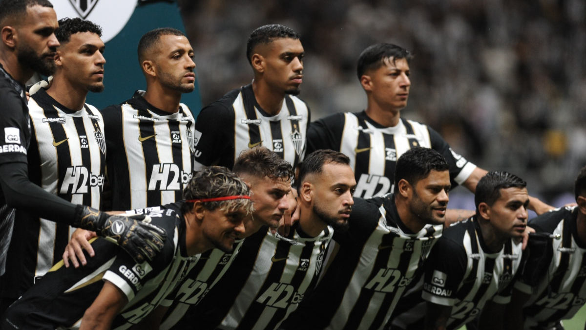 Time do Atlético antes da semifinal do Mineiro contra o América na Arena MRV (foto: Alexandre Guzanshe/EM/D.A. Press)