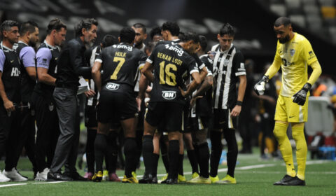 Atlético tem campanha de G4 e de lanterna em ‘rankings’ do Brasileiro