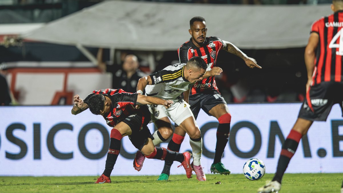 Atlético tenta derrubar marca incômoda diante do Vitória