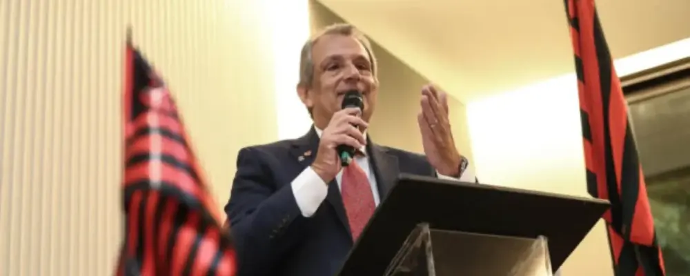 BAP diz que Flamengo tinha ‘ano em risco’ com Filipe Luís