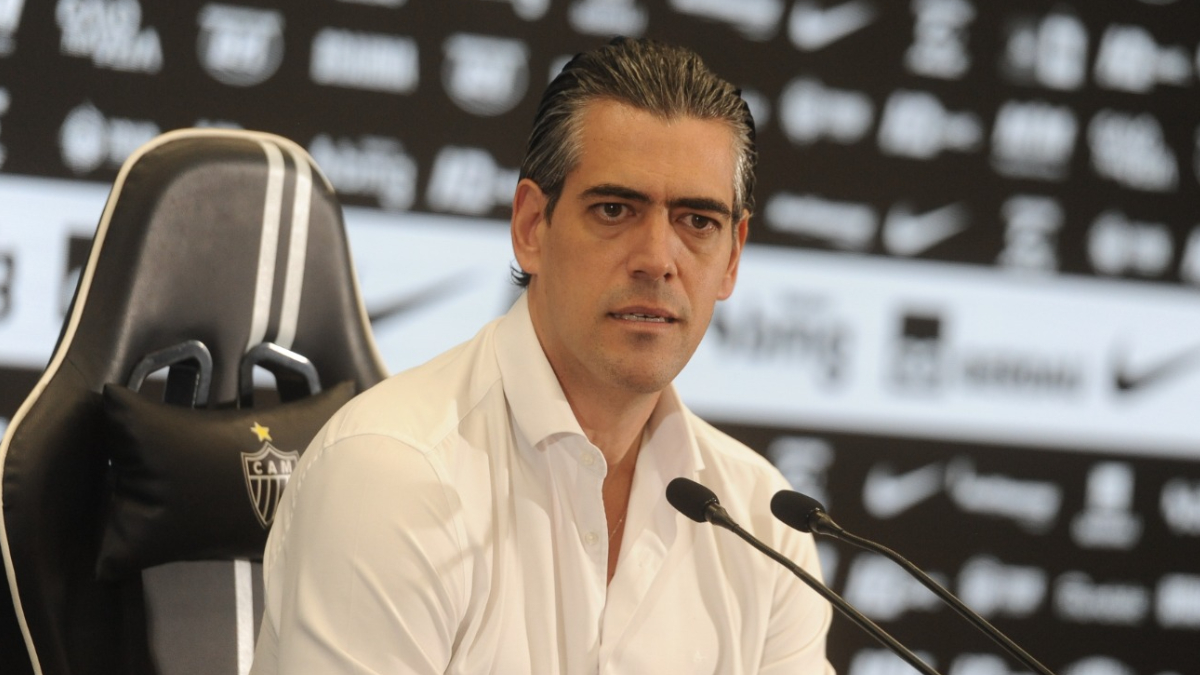 Bracks admite lacunas no elenco do Atlético: ‘Todo time tem’