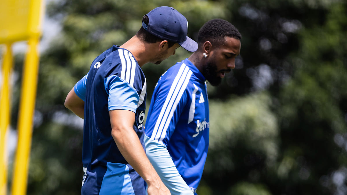 Gerson, volante do Cruzeiro, em treinamento na Toca da Raposa 2, em Belo Horizonte (foto: Gustavo Aleixo/Cruzeiro)