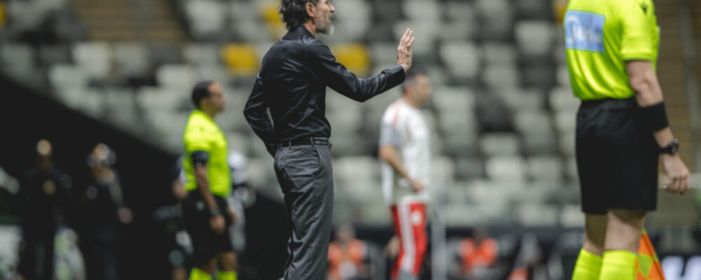 Como melhorar o sistema de marcação do Atlético? Domínguez responde