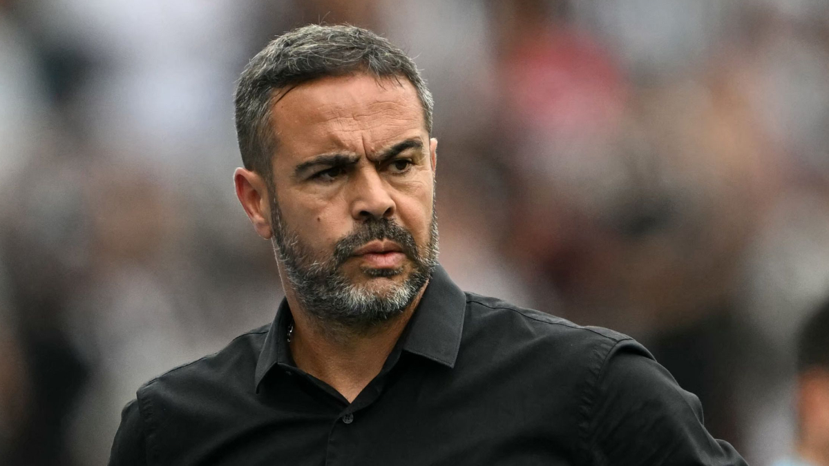 Cruzeiro avança pela contratação do técnico Artur Jorge