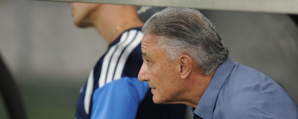 Cruzeiro explica demissão de Tite e pede desculpas à torcida: ‘Não é digno’