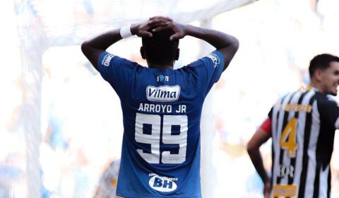 Cruzeiro fecha rodada na lanterna e é único sem vencer no Brasileirão