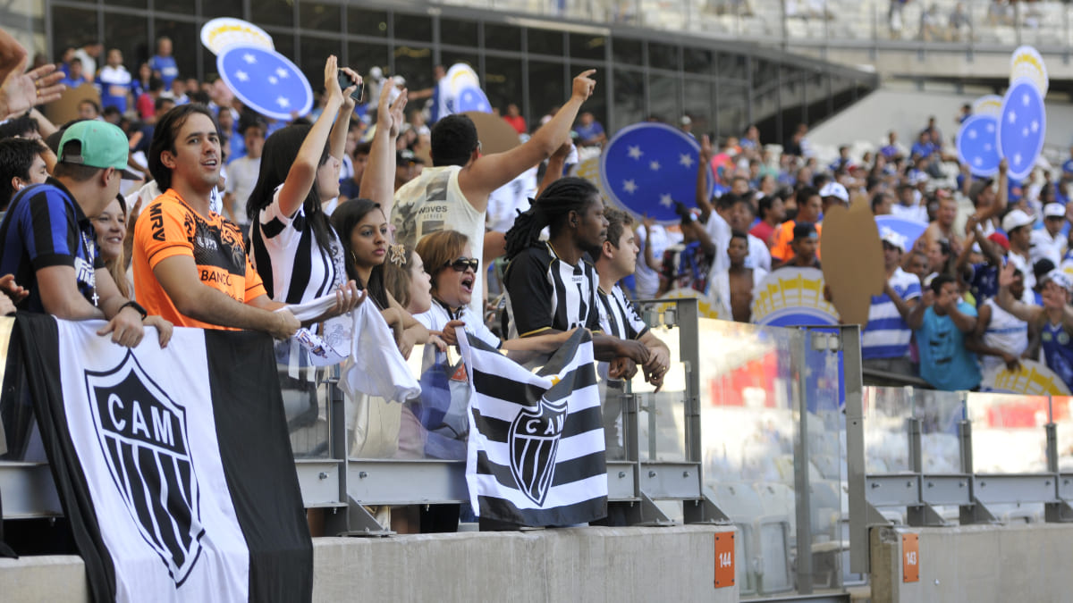 Mineirão ocupado por torcedores de Atlético e Cruzeiro (foto: Juarez Rodrigues/EM/D.A Press)