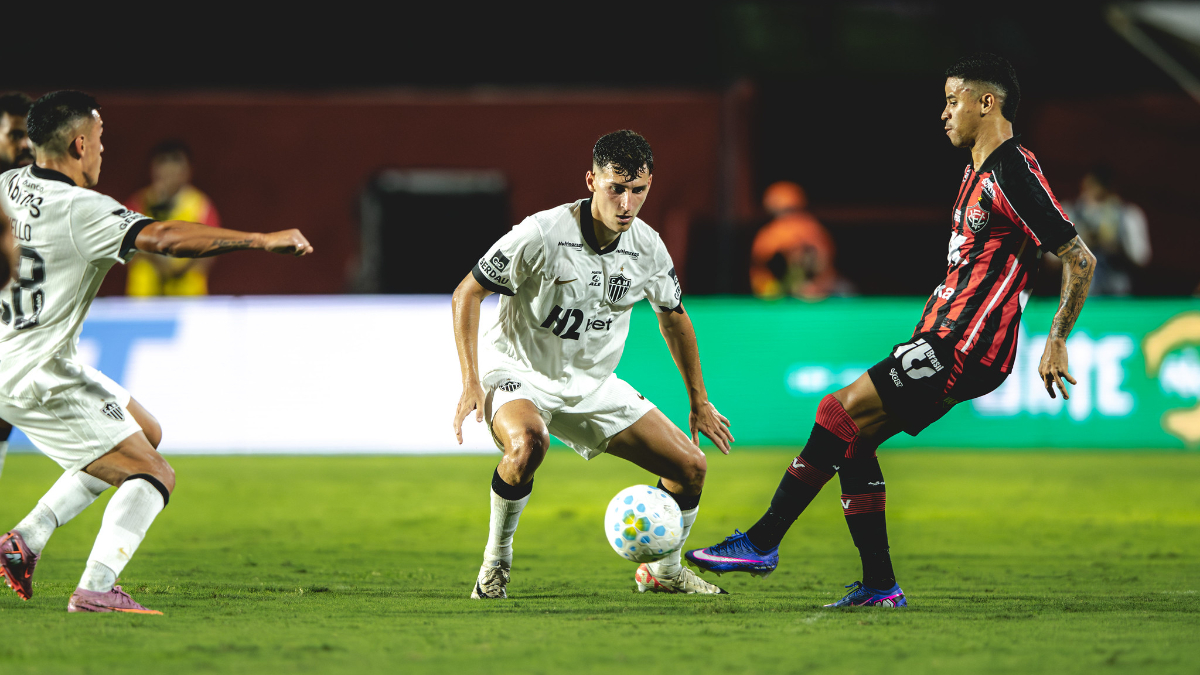 Déjà vu? Jogador do Vitória repete 2025 e faz golaço no Atlético