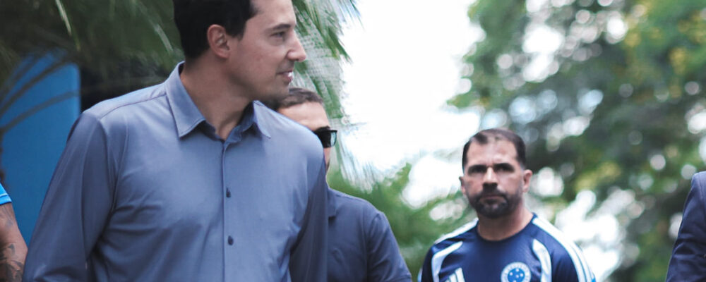 Dirigente do Cruzeiro define prioridade no Brasileiro e postura na Libertadores