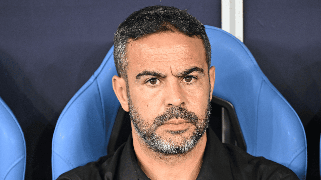 Despedida? Em negociação com Cruzeiro, Artur Jorge vence jogo no Catar