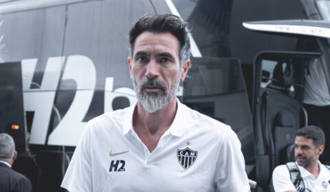 Domínguez elogia jovem promessa do Atlético, mas prega paciência: ‘Precisa crescer’