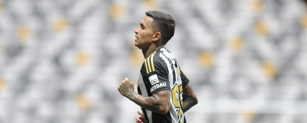 Dudu, do Atlético, se manifesta sobre acusação de traição