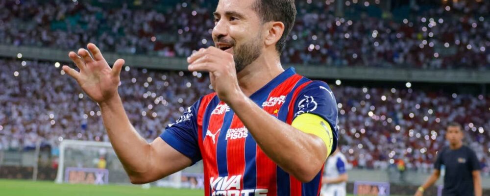 Everton Ribeiro cita Cruzeiro após título estadual pelo Bahia