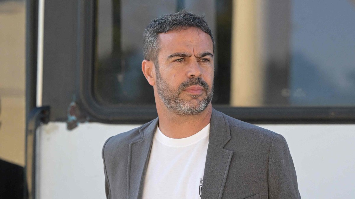 Fechado com Cruzeiro, Artur Jorge se despede do Al-Rayyan