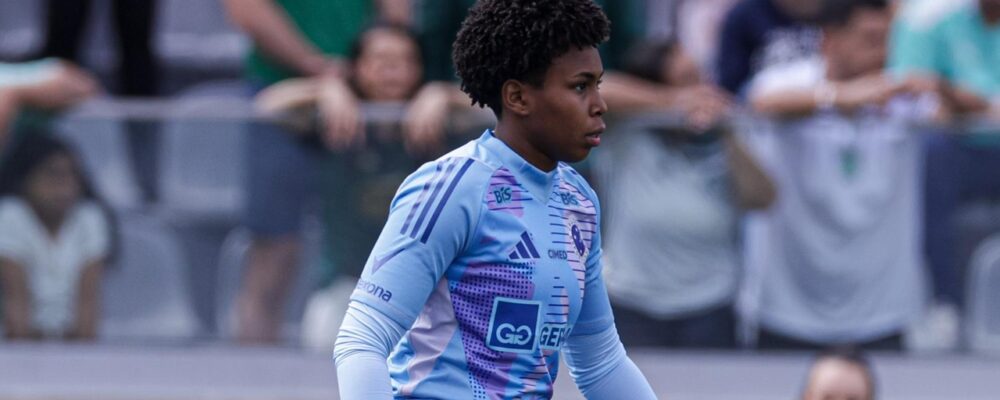 Goleira do Cruzeiro dá detalhes de preparação para clássico com Atlético