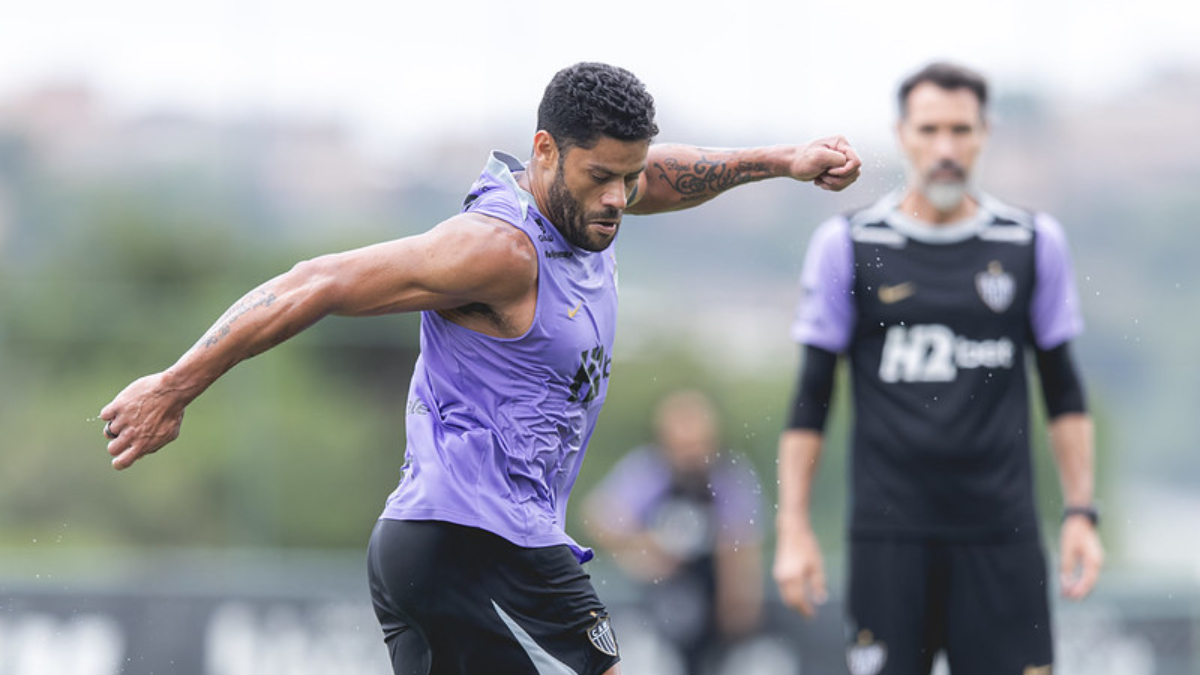 Hulk em treino na Cidade do Galo (foto: Pedro Souza / Atlético)