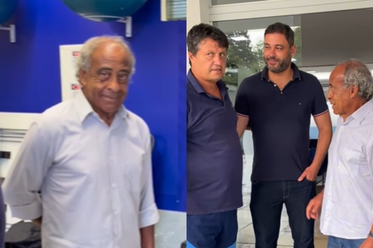 Ídolo do Cruzeiro faz visita à Toca e tem conversa com jogadores