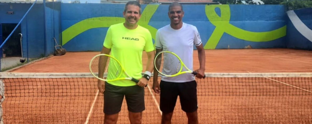 Ídolos do Atlético se aventuram em novo esporte: ‘Velhos amigos’