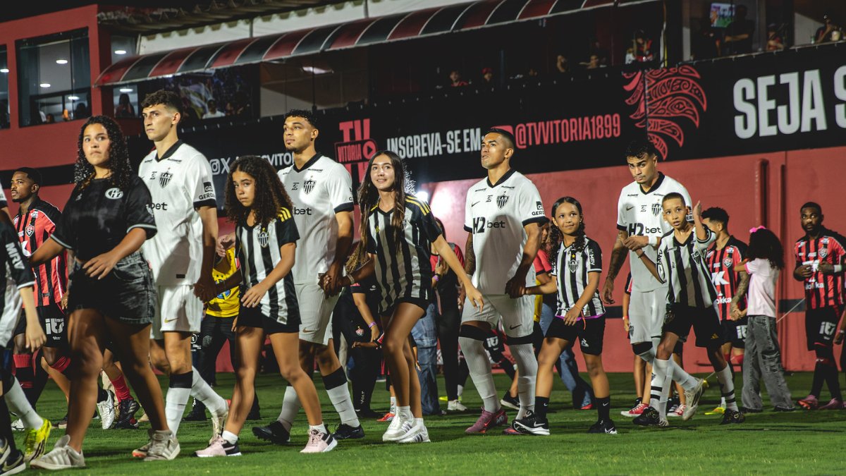 Jornal espanhol critica jogador do Atlético: ‘Tempo está se esgotando’