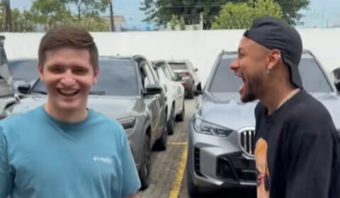Neymar recebe visita de vereador de São Paulo: ‘Pensei que era mais alto’