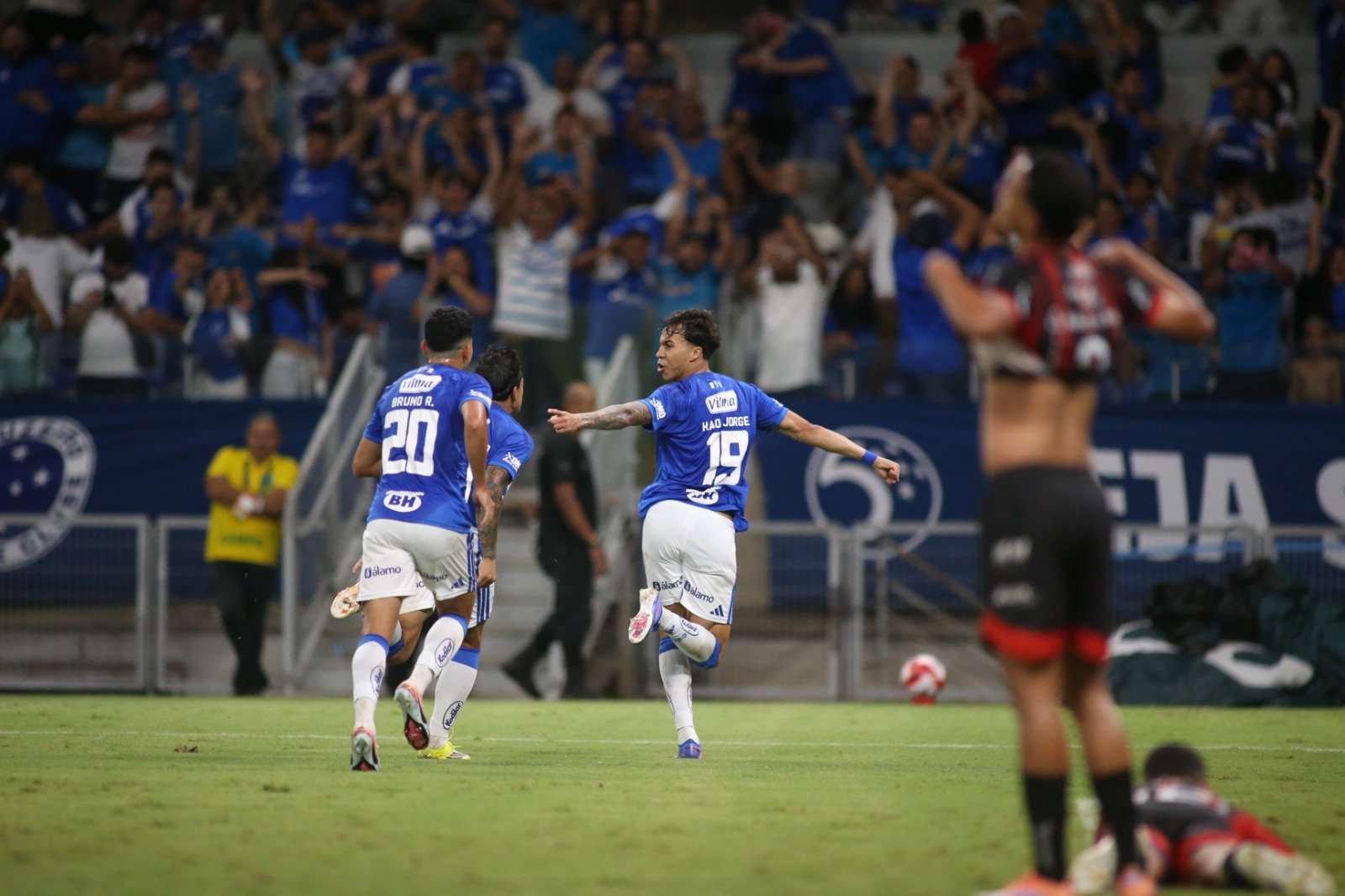 Kaio Jorge chegou a 40 gols pelo Cruzeiro (foto: Edésio Ferreira/EM D.A Press)