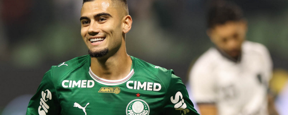 Palmeiras bate Botafogo em jogo com gol de Arias e confusão com Marlon Freitas