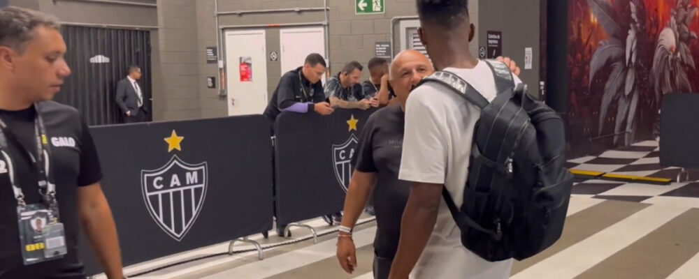 Preocupação para o Atlético? Atacante deixa Arena MRV mancando