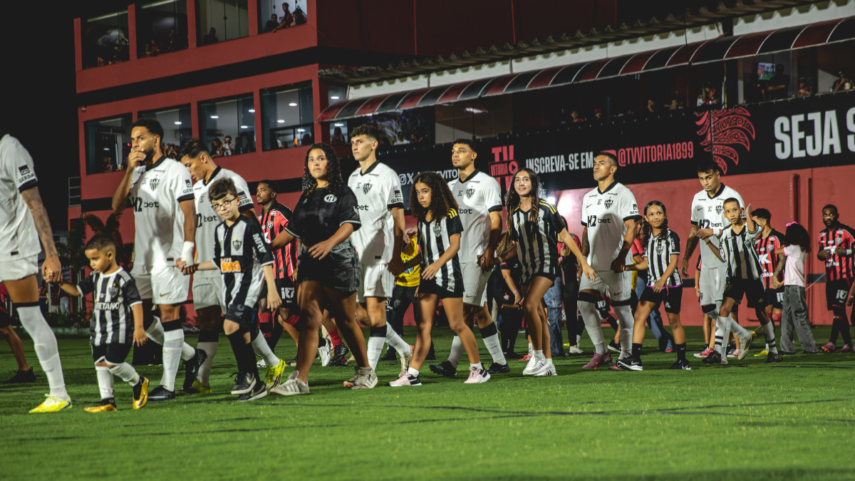 Quatro vitórias em 17 jogos: veja os números do Atlético em 2026