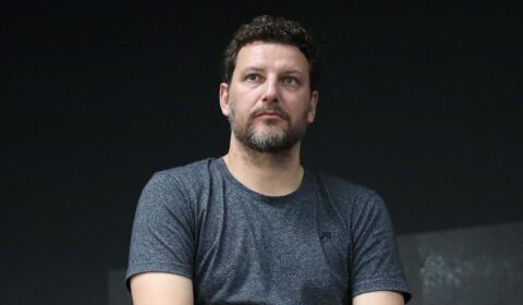 Santos anuncia retorno de Elano como gerente da base