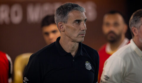 Santos demite técnico Juan Pablo Vojvoda após derrota para o Inter