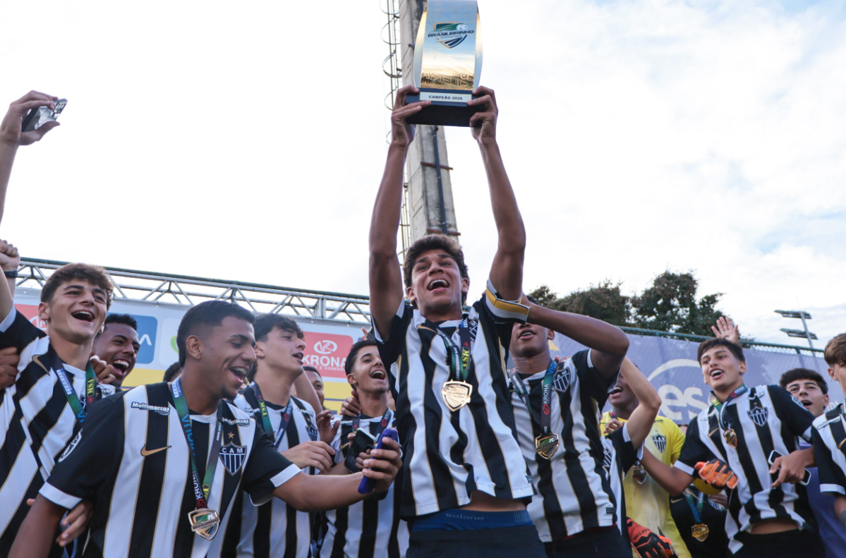 Sub-16 do Atlético é campeão invicto e conquista tricampeonato consecutivo