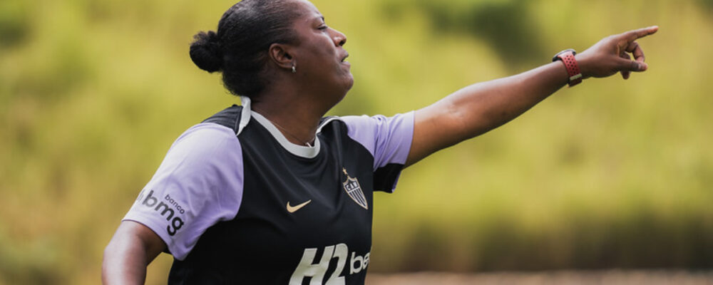 Técnica do Atlético aponta evolução no Brasileiro Feminino