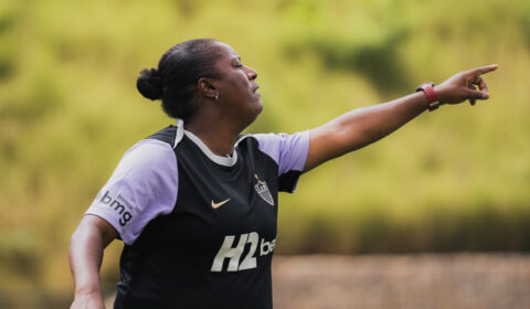 Técnica do Atlético aponta evolução no Brasileiro Feminino
