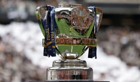 Time se inspira no Cruzeiro em comemoração na Copa do Brasil