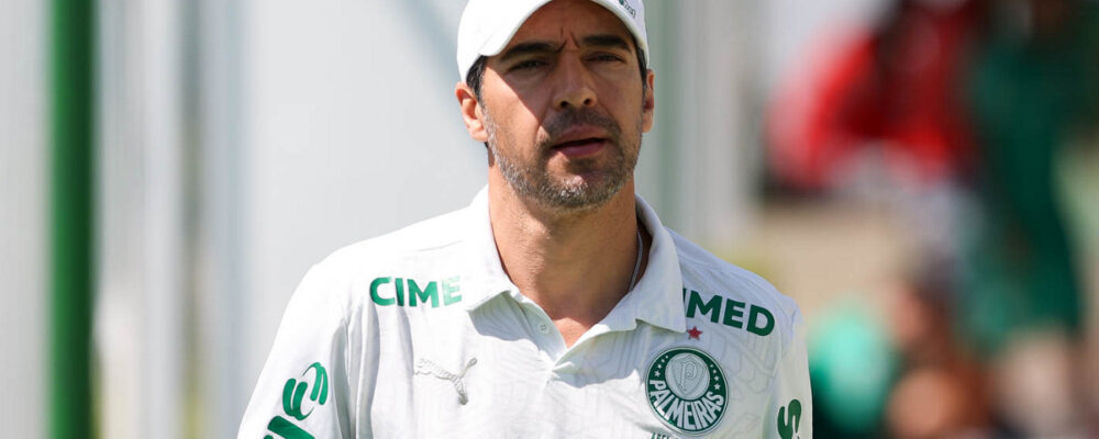 Vasco é recordista em trocas de técnicos na Série A desde que Abel chegou ao Palmeiras