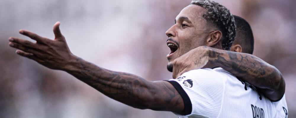 Vasco vence o Grêmio e mantém invencibilidade com Renato Gaúcho