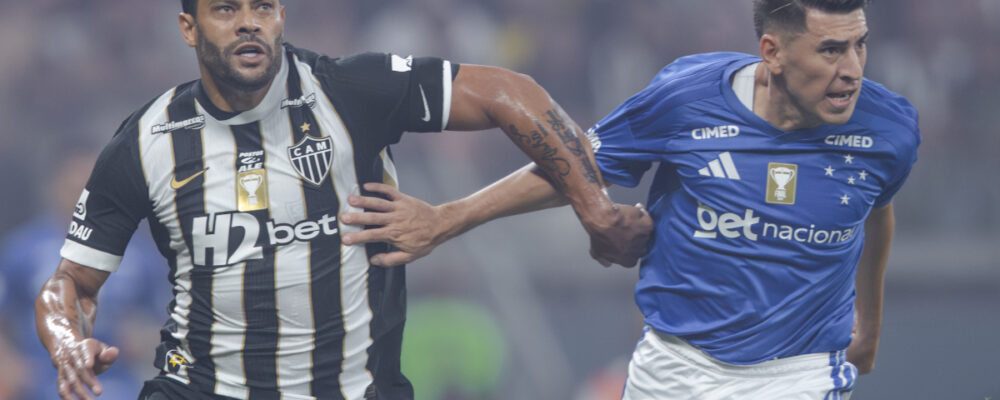 Villalba fala sobre ‘duelo’ com Hulk em Cruzeiro x Atlético: ‘Tenho que estar ligado’