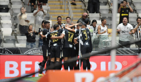 Vitória x Atlético: onde assistir, horário e escalações pelo Brasileiro